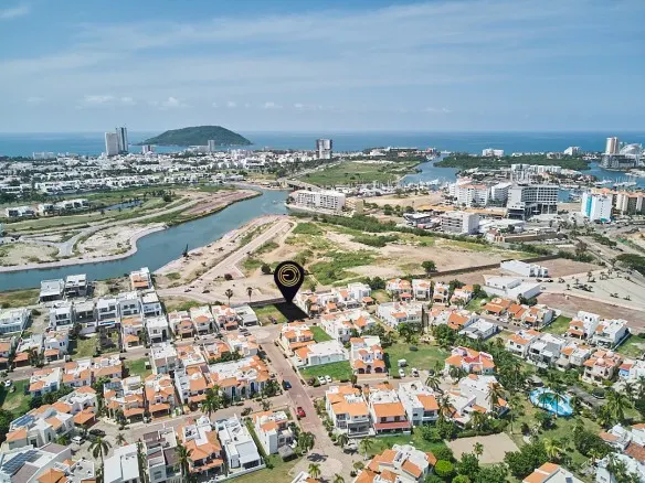 Terreno Club Real Aaron 21