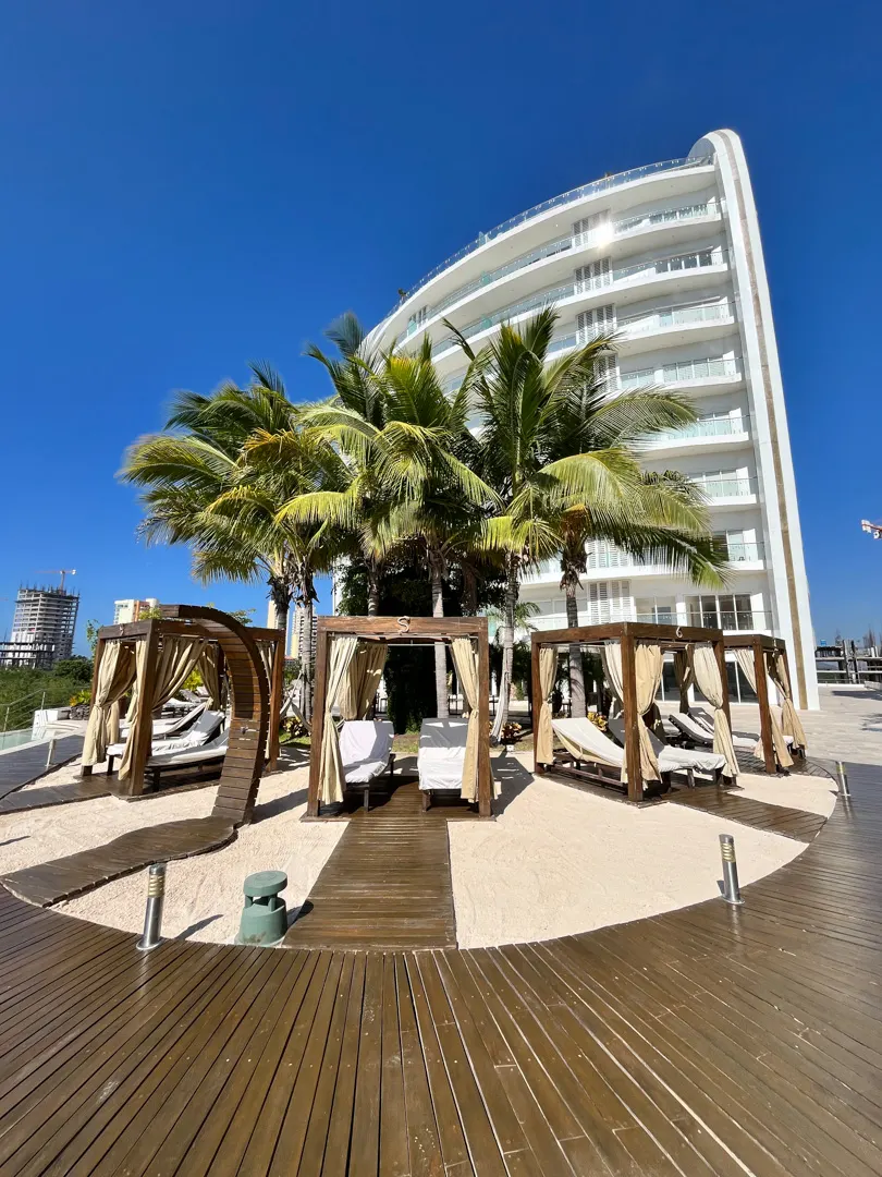 parte exterior departamento renta marina