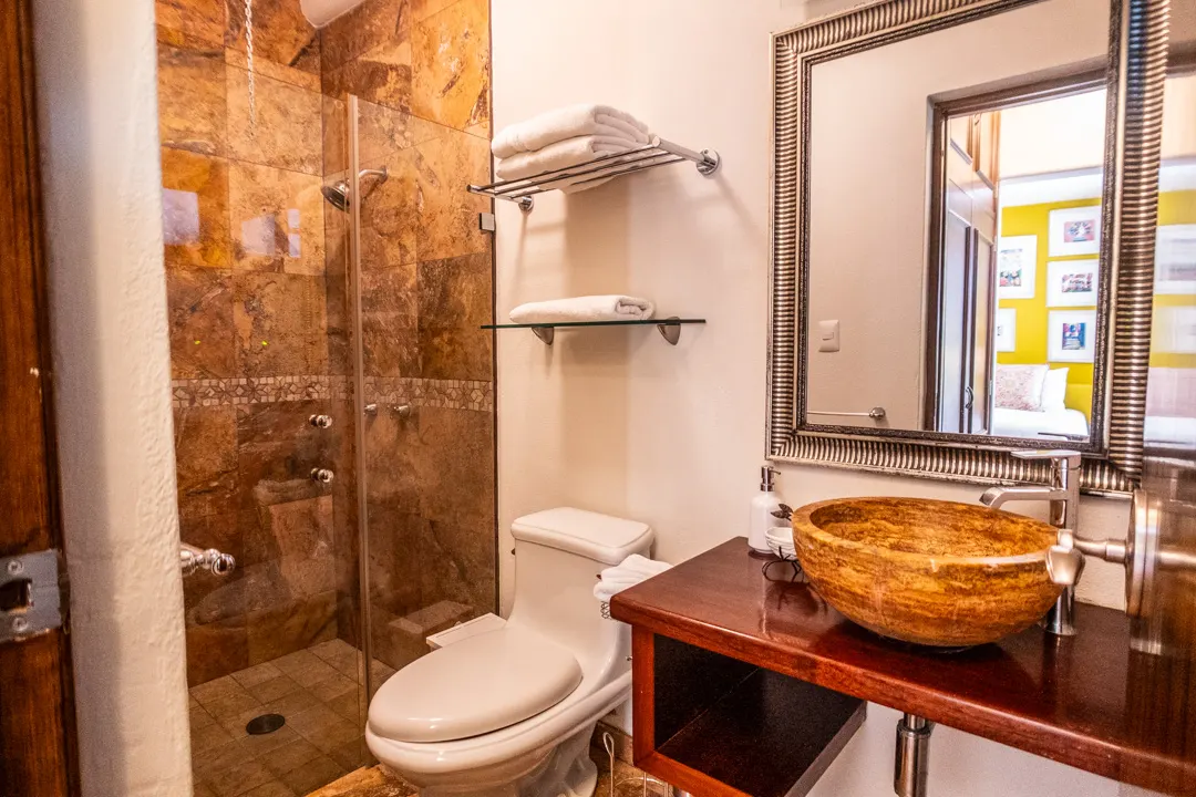 baño recamara Casa de Lujo en Centro Histórico Mazatlán