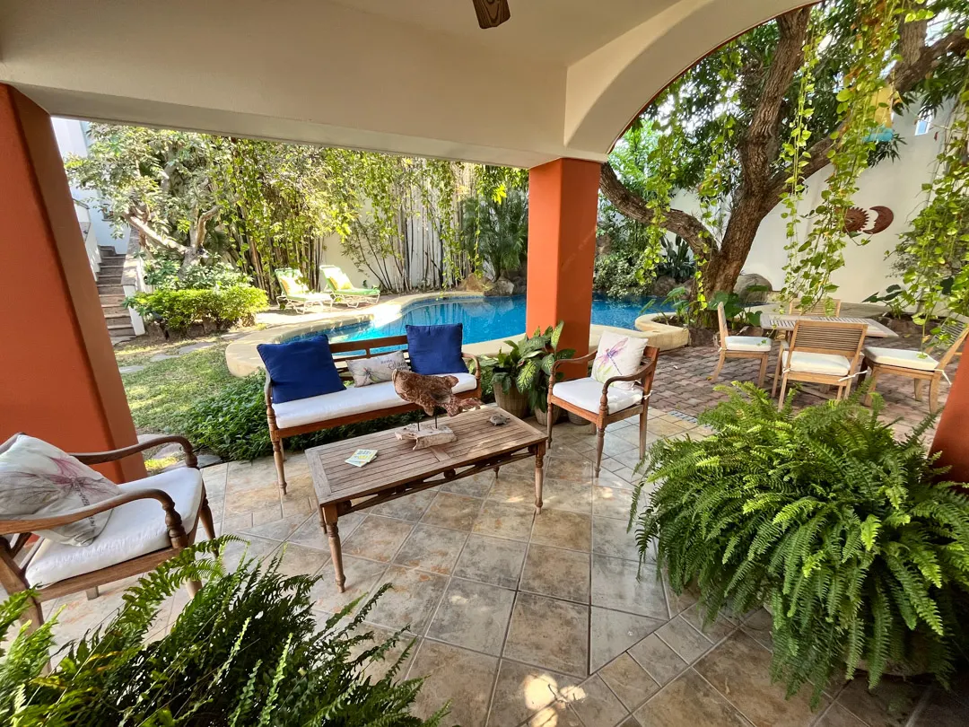 amplios jardines Casa de Lujo en Centro Histórico Mazatlán