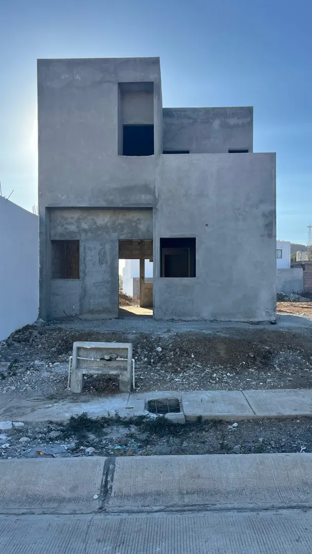fachada de la casa en venta en rincon real
