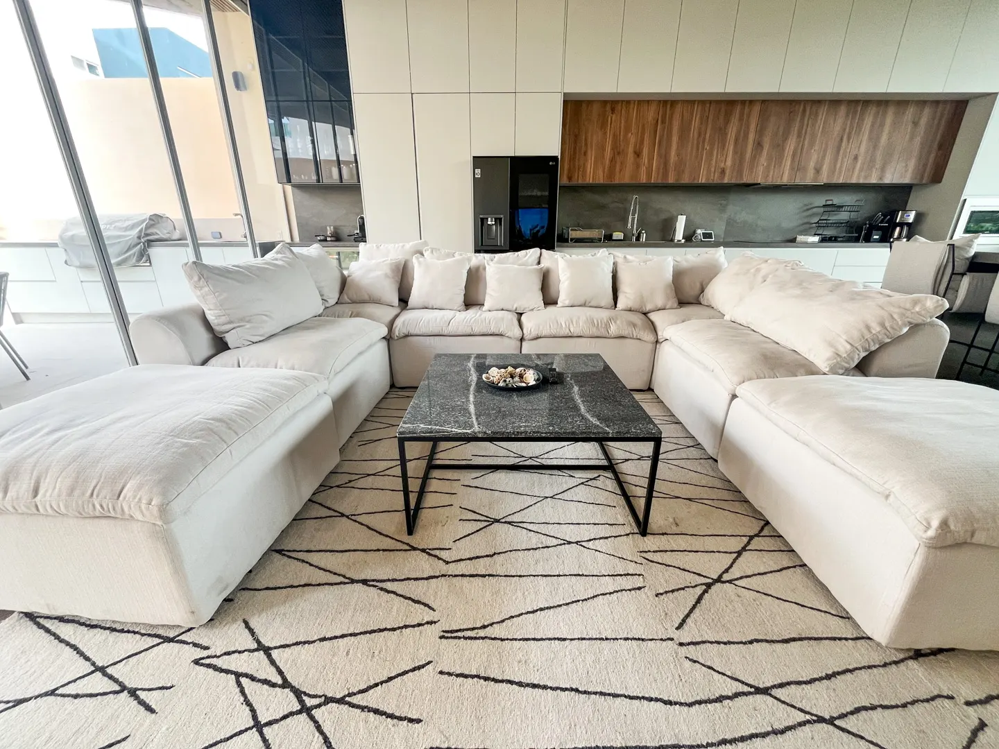 amplio espacio de descanso casa renta playa brujas