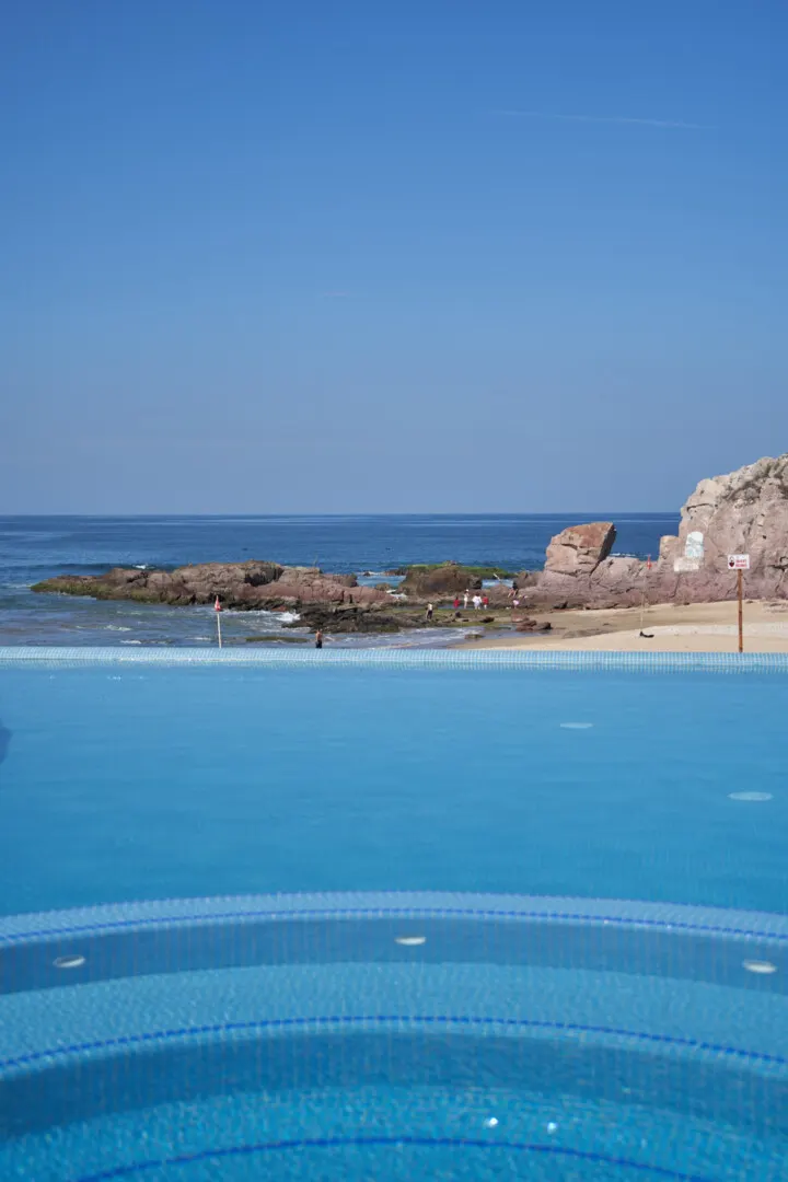 alberca casa renta playa brujas