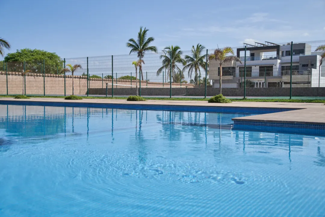 alberca casa renta playa brujas