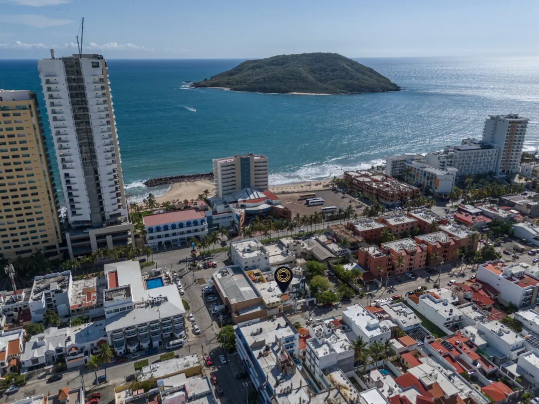 cerca playa casa venta sábalo country en zona dorada