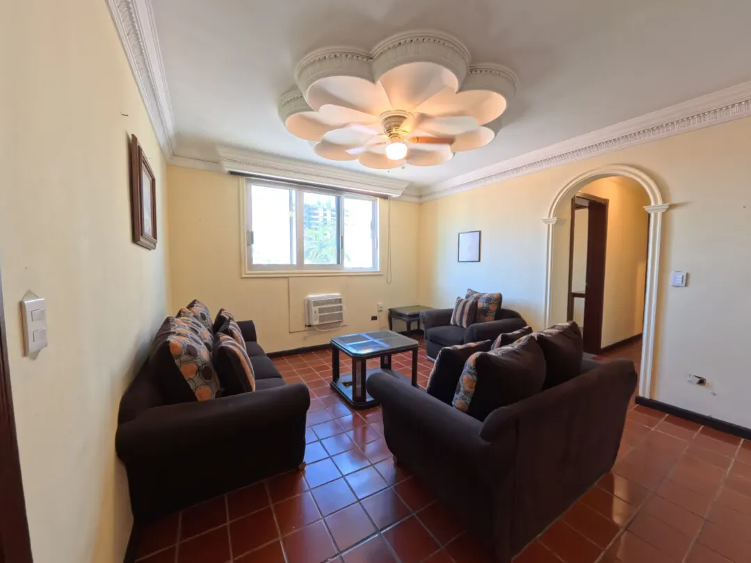 sala departamento renta sábalo country