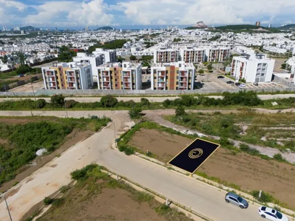 panoramica del Terreno en venta en Vista Hermosa, en la zona de Hacienda del Seminario, Mazatlán.