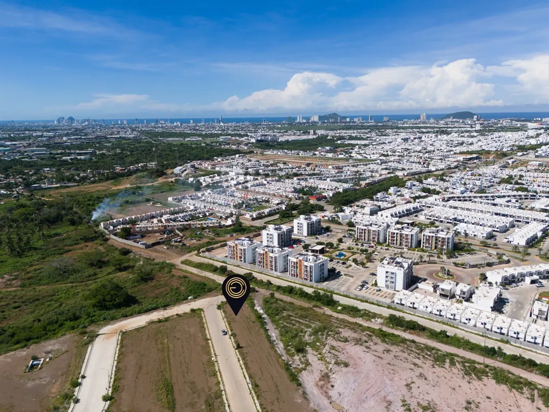 departamentos de hacienda del seminario cerca del Terreno en venta en Vista Hermosa, en la zona de Hacienda del Seminario, Mazatlán.