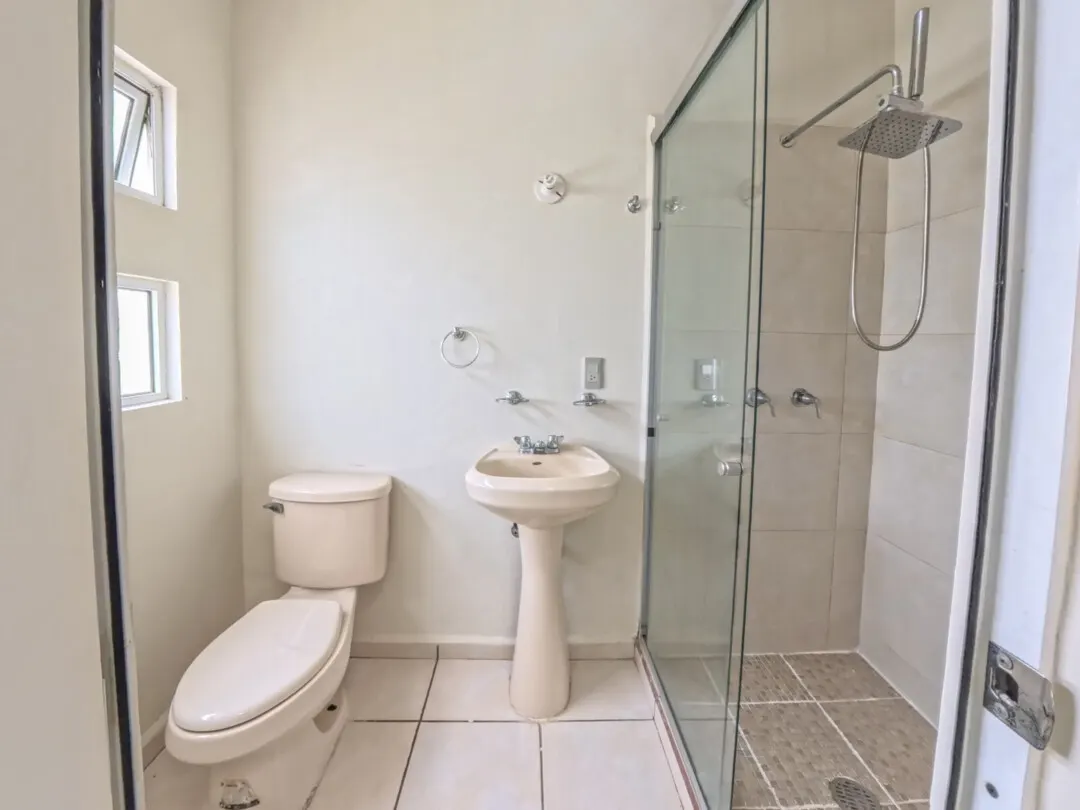 baño privado casa en venta en hacienda del seminario mazatlán