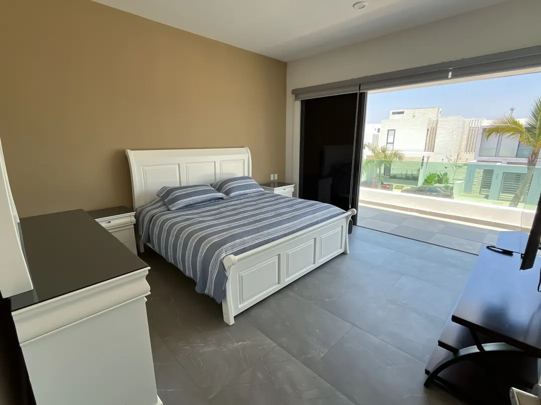 Recamara principal con balcon Casa en venta Altabrisa Residencial Cerritos Mazatlan