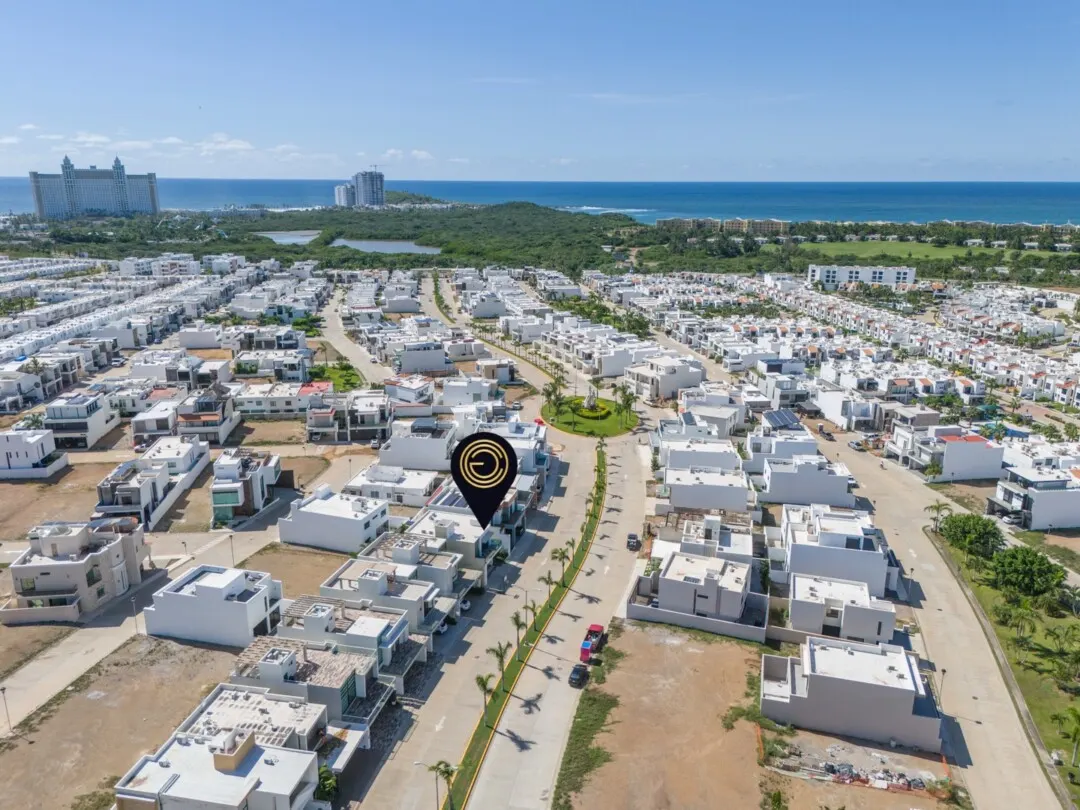 contexto aereo Casa en venta Altabrisa Residencial Cerritos Mazatlan