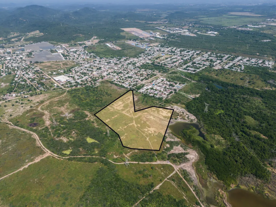 Terreno para Desarrollo en Mazatlán: 2 Hectáreas con Factibilidades Listas