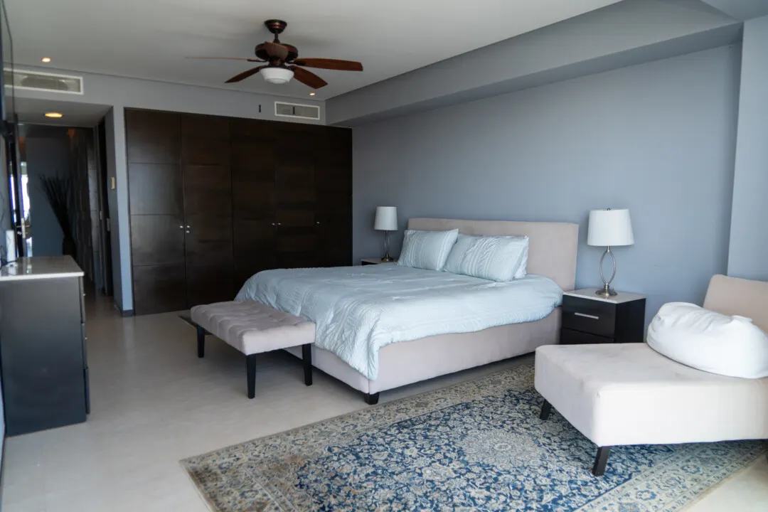 Recamara Condominio en Venta Península