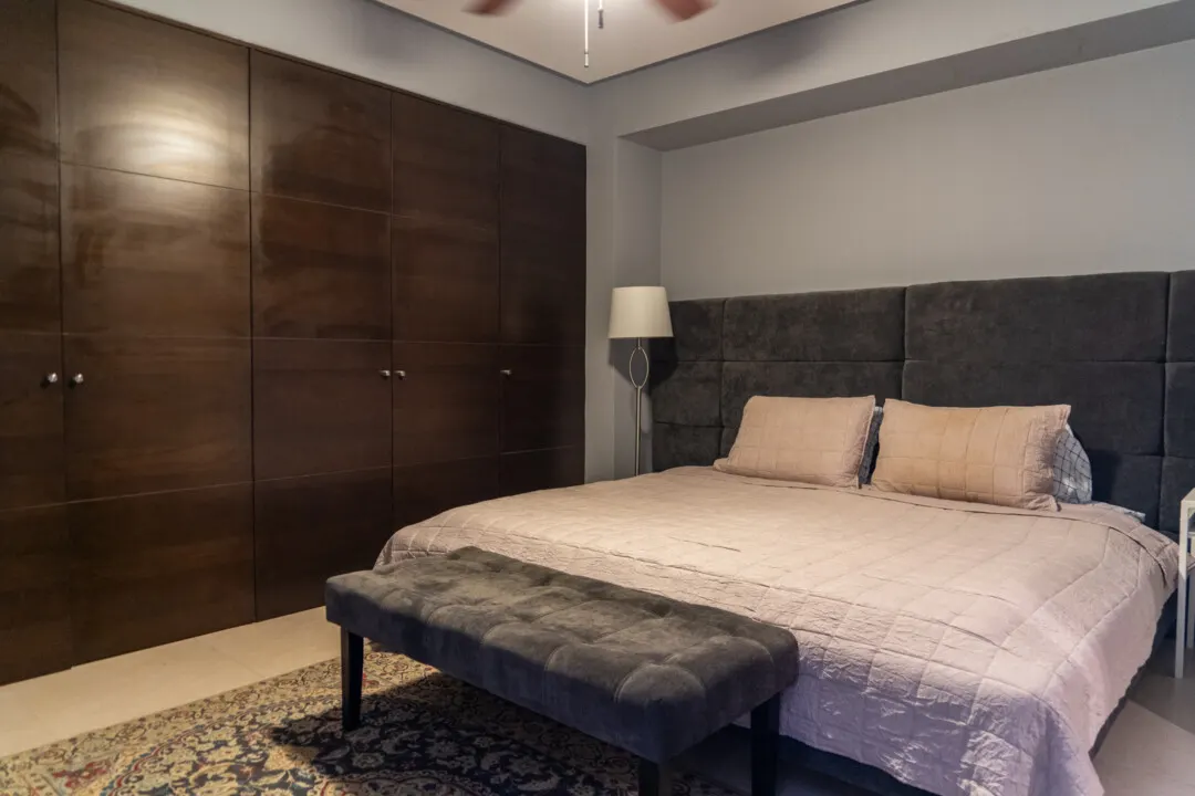 Recamara con closet Condominio en Venta Península