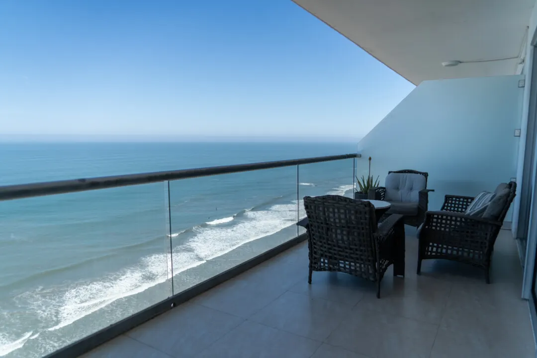 Sillones con vista al mar Condominio en Venta Península