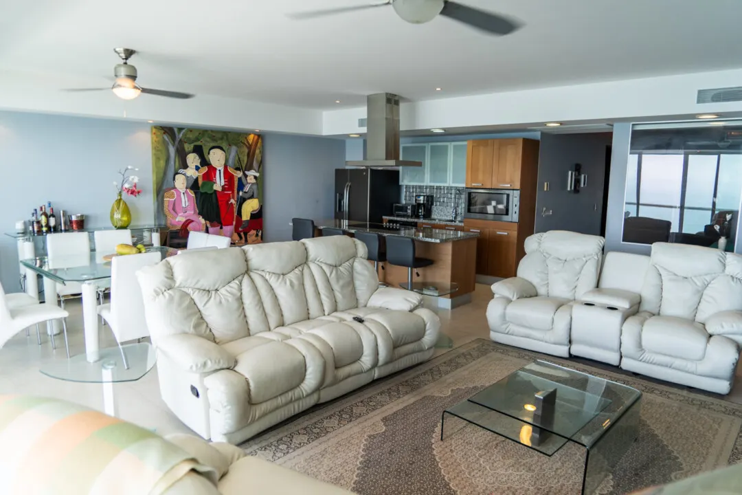 Sala Condominio en Venta Península