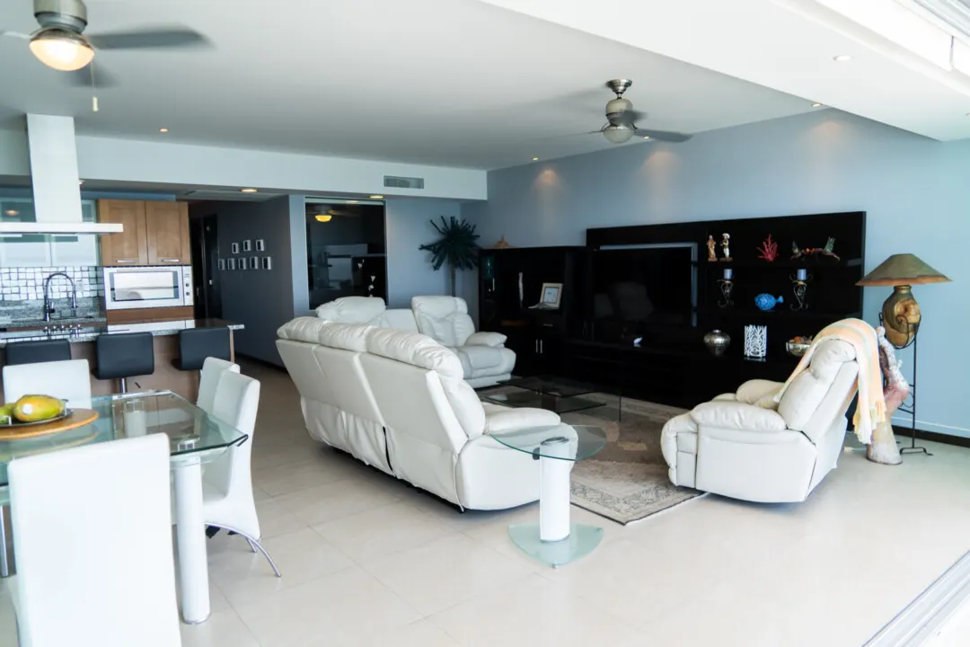 Sala Condominio en Venta Península