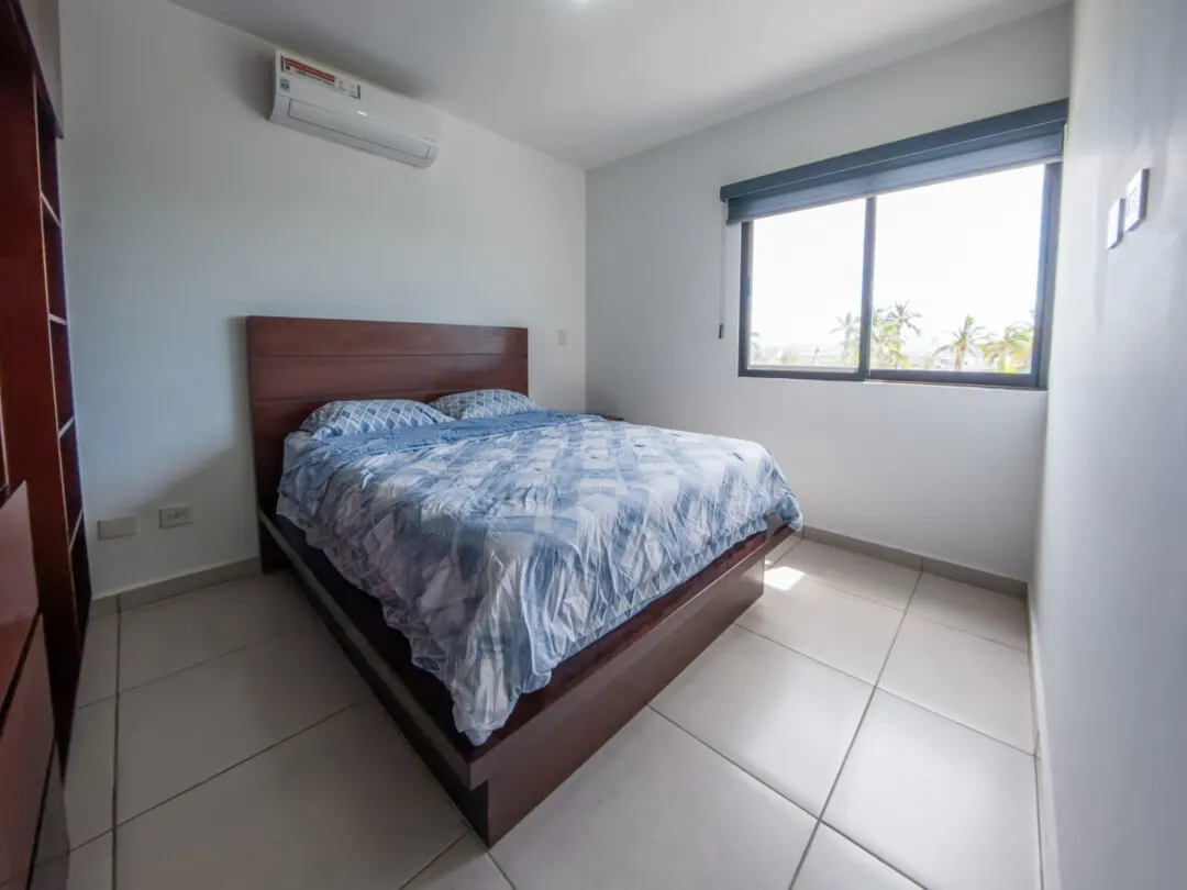 Recámara principal departamento en venta Palmilla Mazatlán