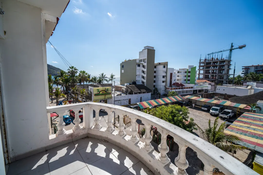 Edificio Diego’s Depa 6-4 Vista desde el balcón de uno de los departamentos del edificio en Zona Dorada, Mazatlán