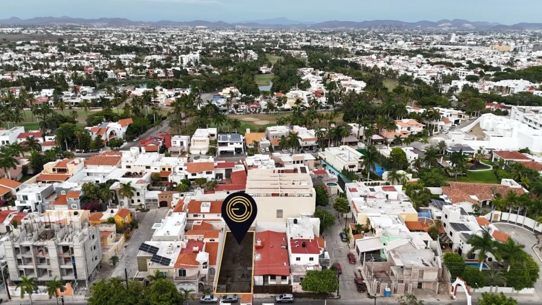 Terreno en El Dorado Mazatlán en zona residencial consolidada, cerca de áreas verdes y campo de golf