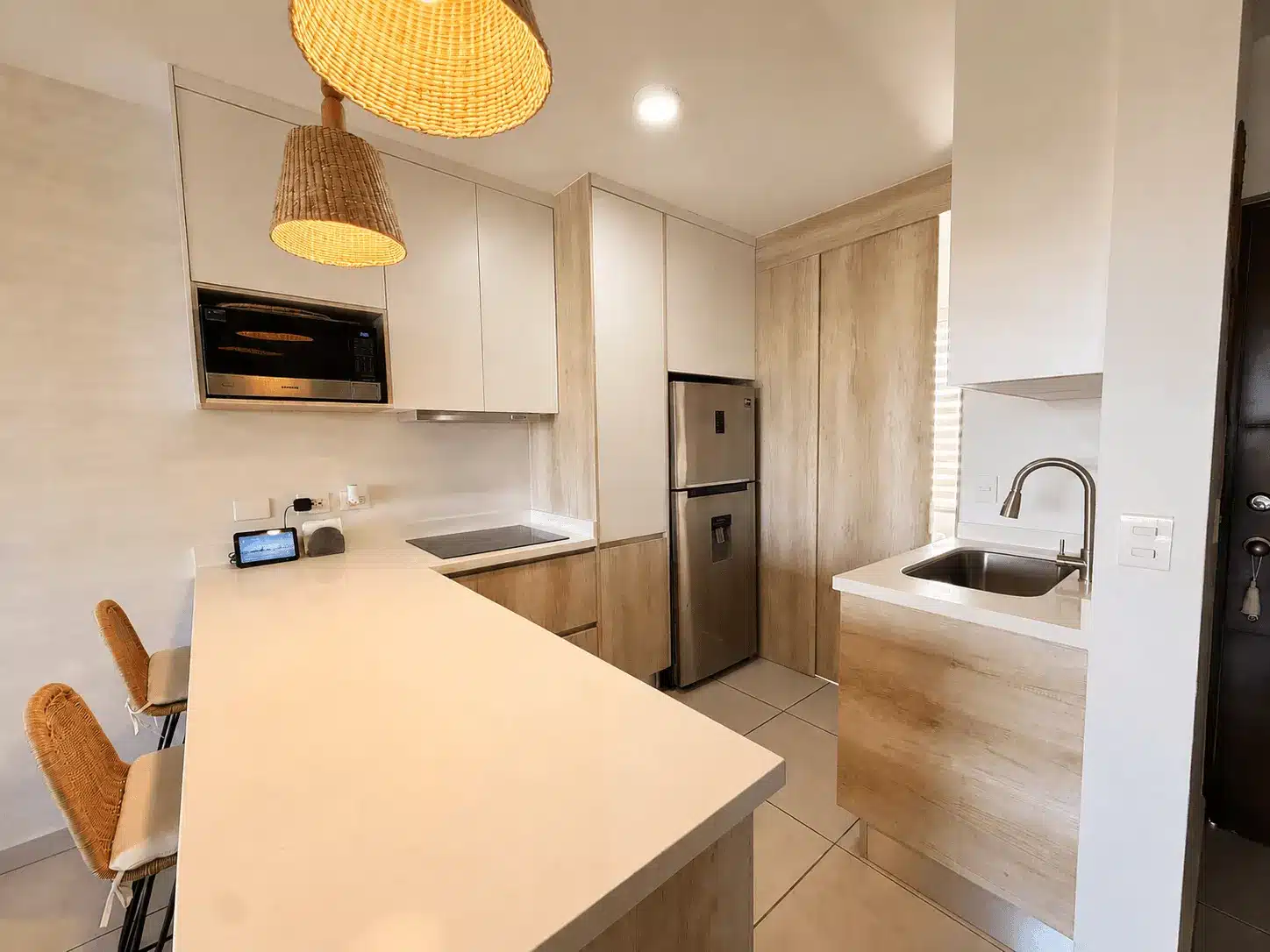 departamento-venta-palmillas-cerritos-luis4 Cocina integral con barra departamento Palmilla Residencial Mazatlán