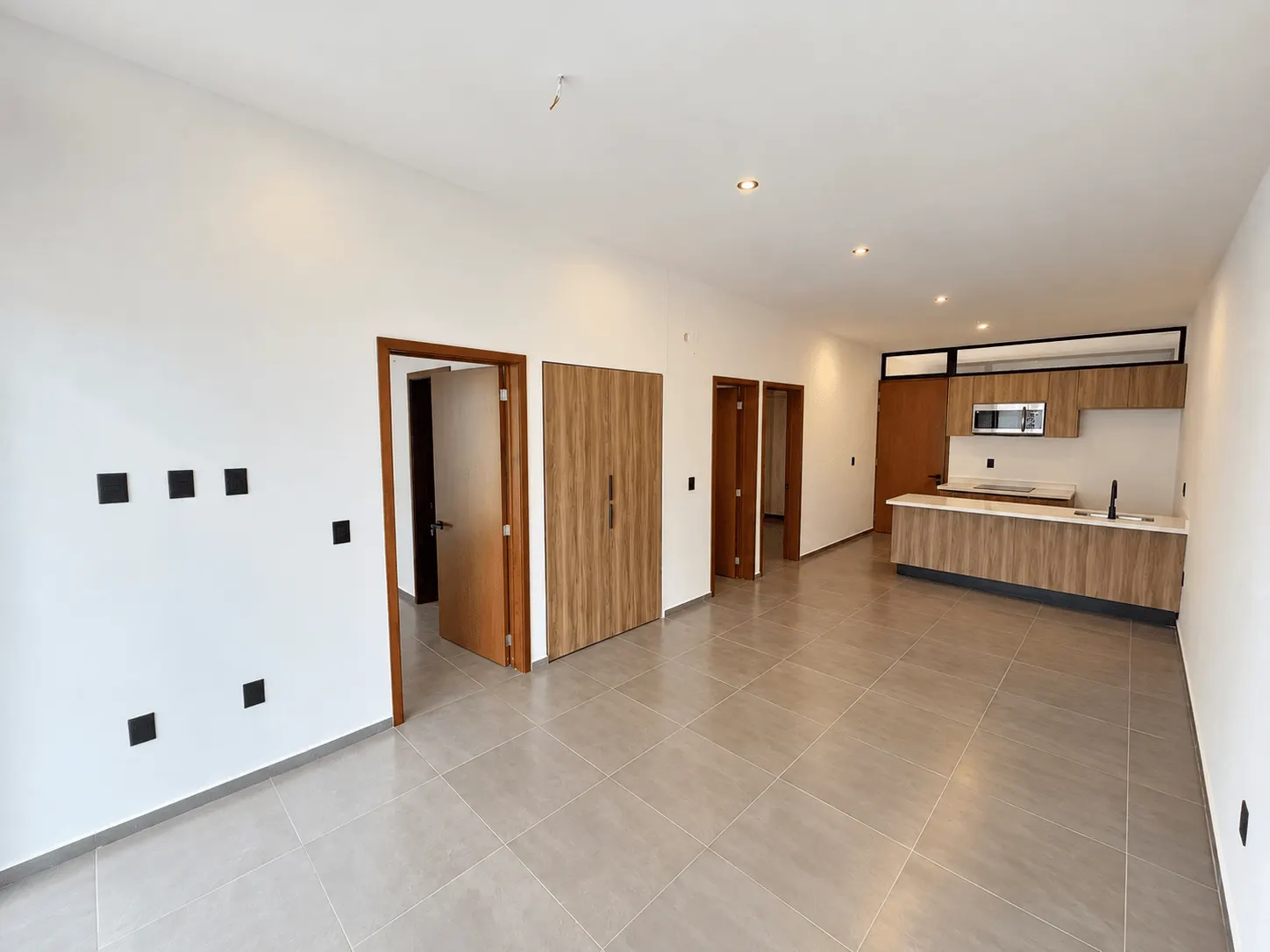 departamento-san-sebastian-palos-prieros-en-venta-mazatlan-malecon-17 Sala, comedor y cocina en un solo espacio, departamento en venta en Palos Prietos, Mazatlán